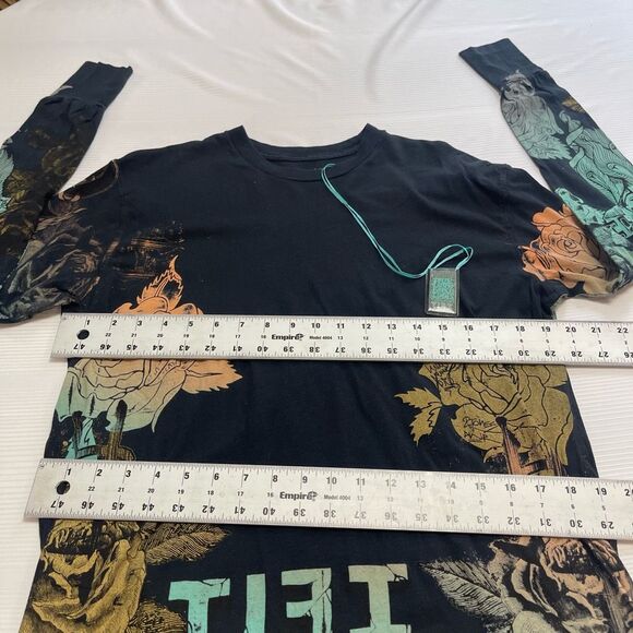 NWT True Love False Idols Black Long Sleeve Shirt Size Large New - Picture 5 of 13